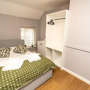 Talbot Street Bed & Breakfast